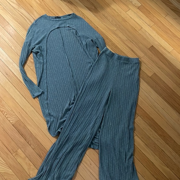 FASHION NOVA SET SIZE M - Picture 1 of 1